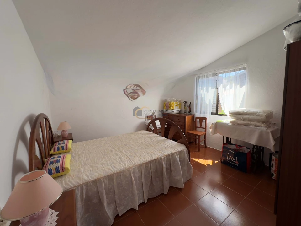 Moradia T3 para Venda em Salir Foto 3