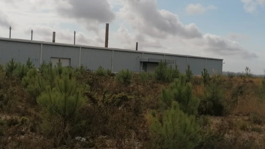 Terreno Comércio / Armazém para Venda em Fânzeres e São Pedro da Cova
