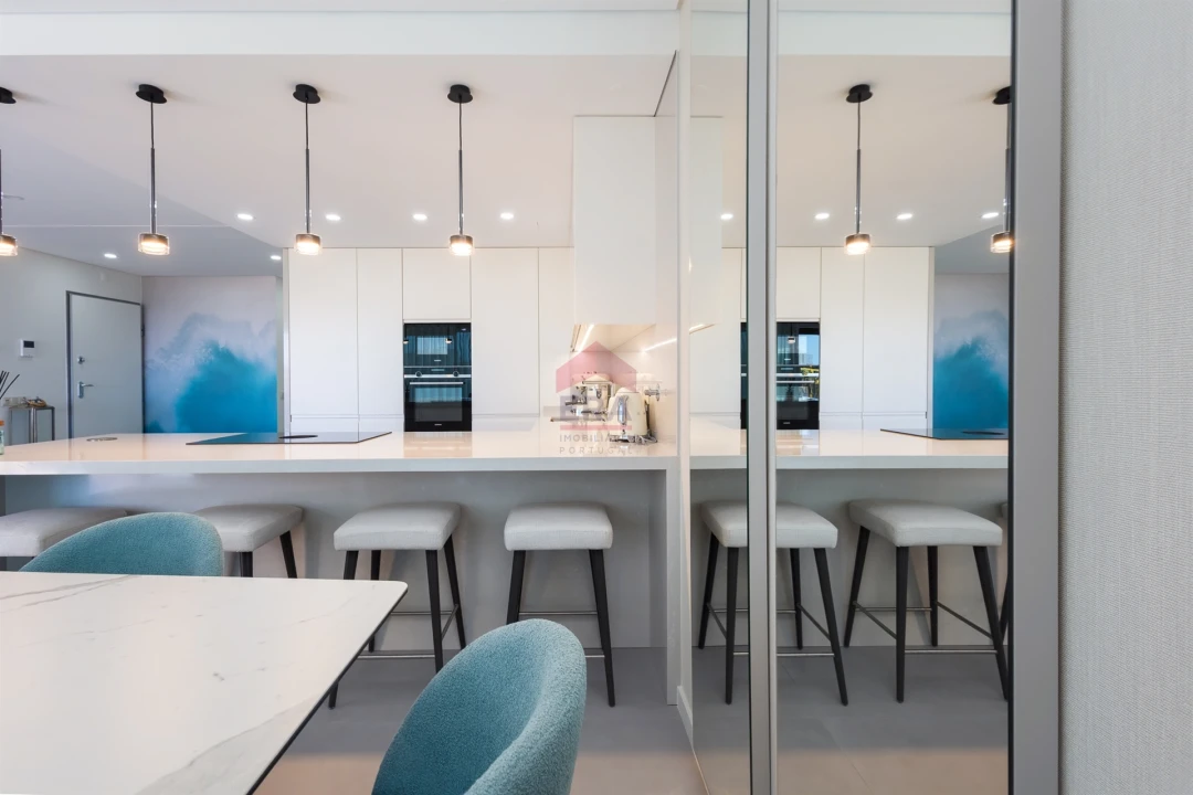 Apartamento T2 para Venda em Quarteira Foto 4
