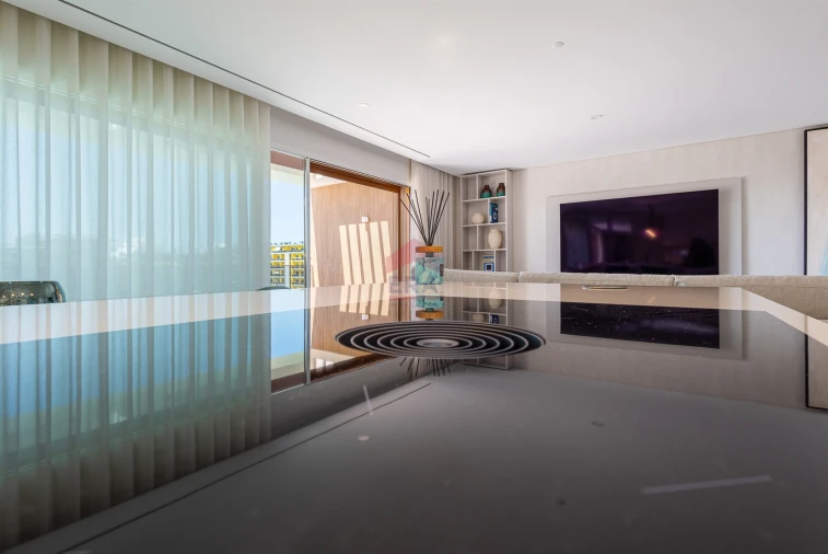 Apartamento T2 para Venda em Quarteira Foto 12