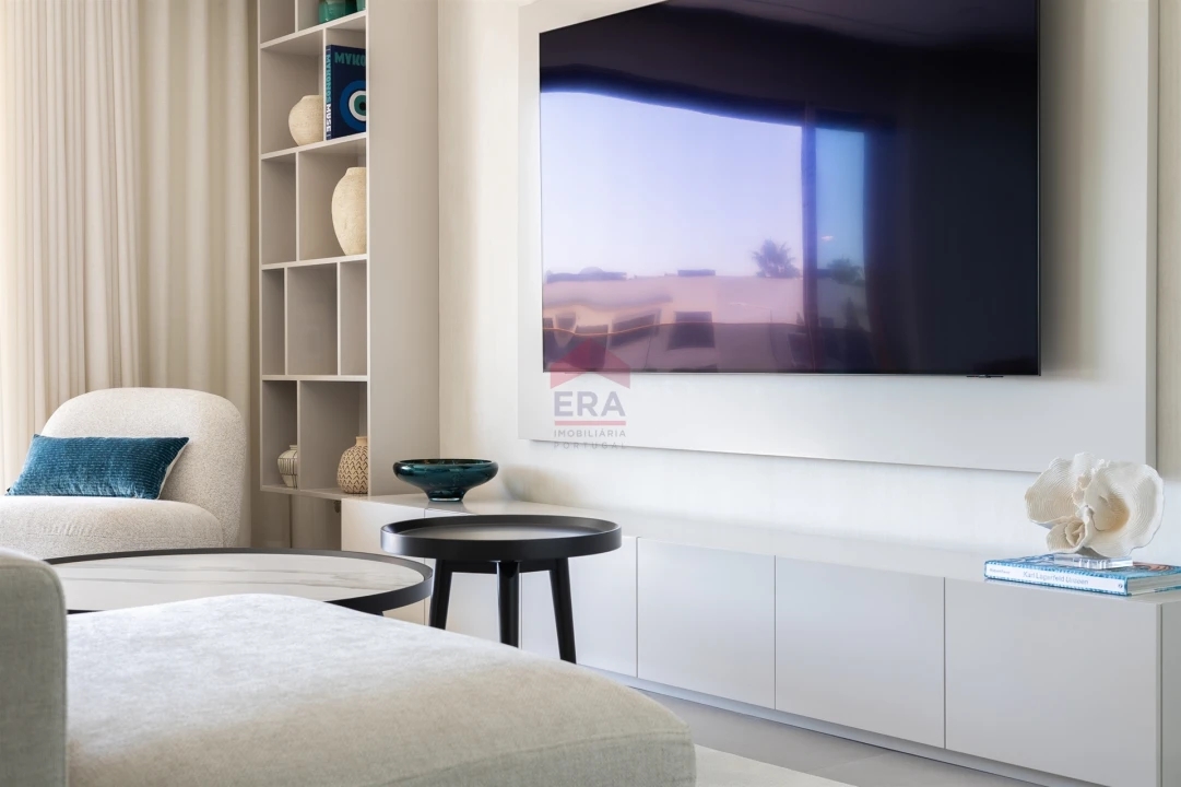 Apartamento T2 para Venda em Quarteira Foto 6