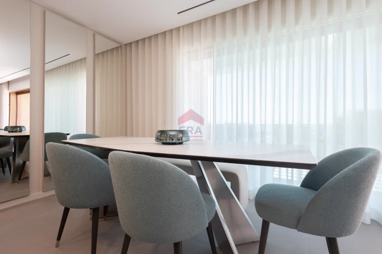 Apartamento T2 para Venda em Quarteira Foto 12