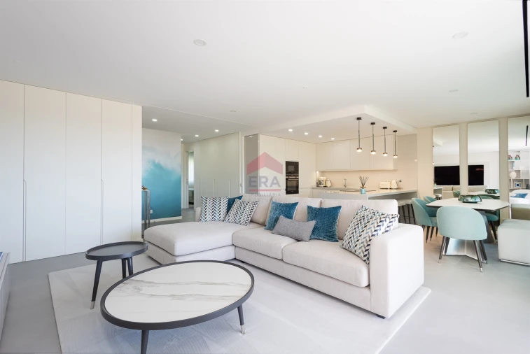 Apartamento T2 para Venda em Quarteira Foto 5