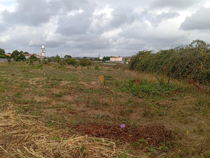 Terreno para Venda em Cidade da Maia Foto 15