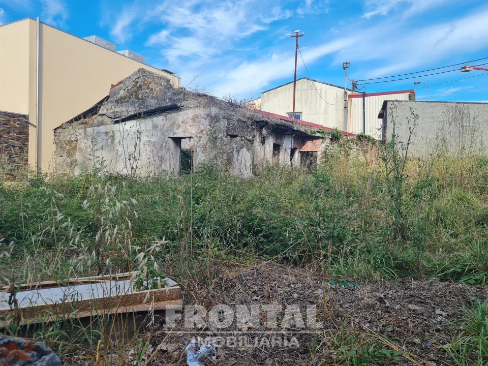 Moradia T0 para Venda em Aguas Santas Foto 2