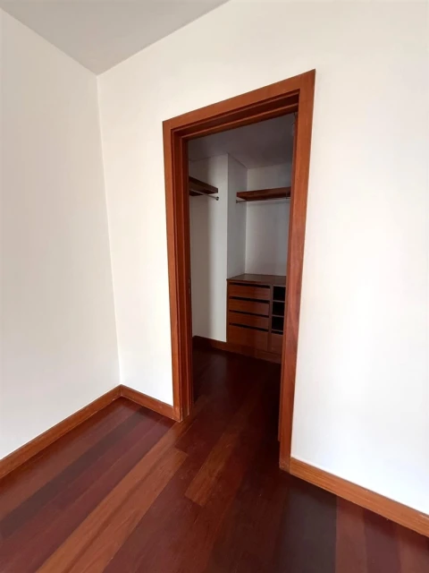 Apartamento T4 para Venda em Matosinhos e Leça da Palmeira