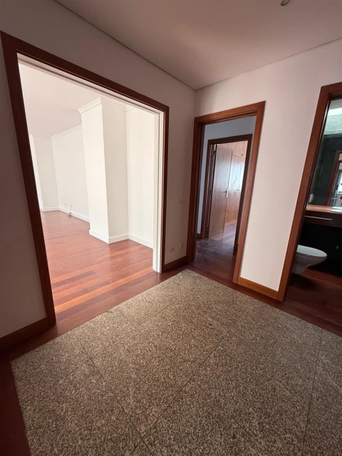 Apartamento T4 para Venda em Matosinhos e Leça da Palmeira