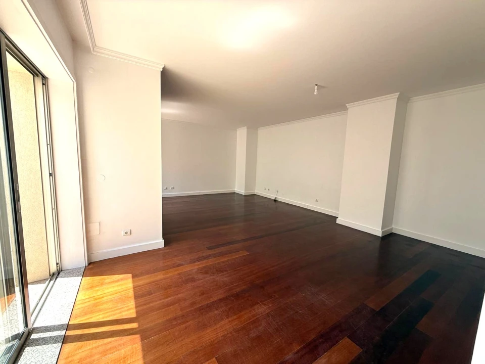 Apartamento T4 para Venda em Matosinhos e Leça da Palmeira Foto 6