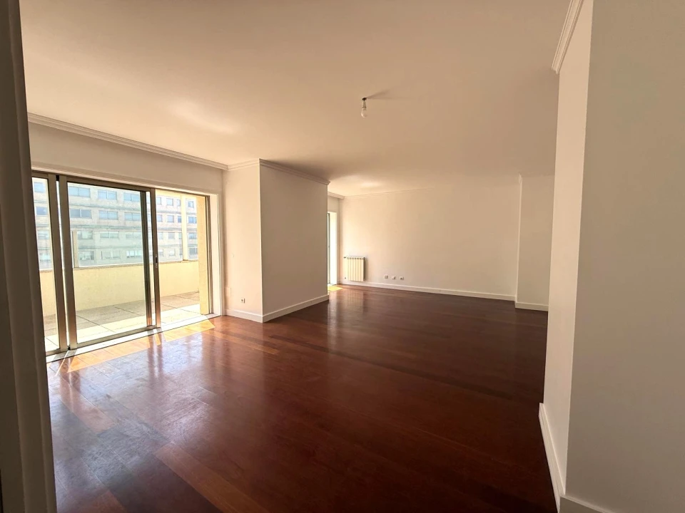 Apartamento T4 para Venda em Matosinhos e Leça da Palmeira Foto 17