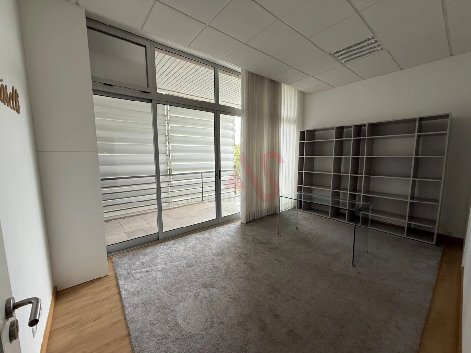 Escritório para Venda em Ermesinde Foto 12