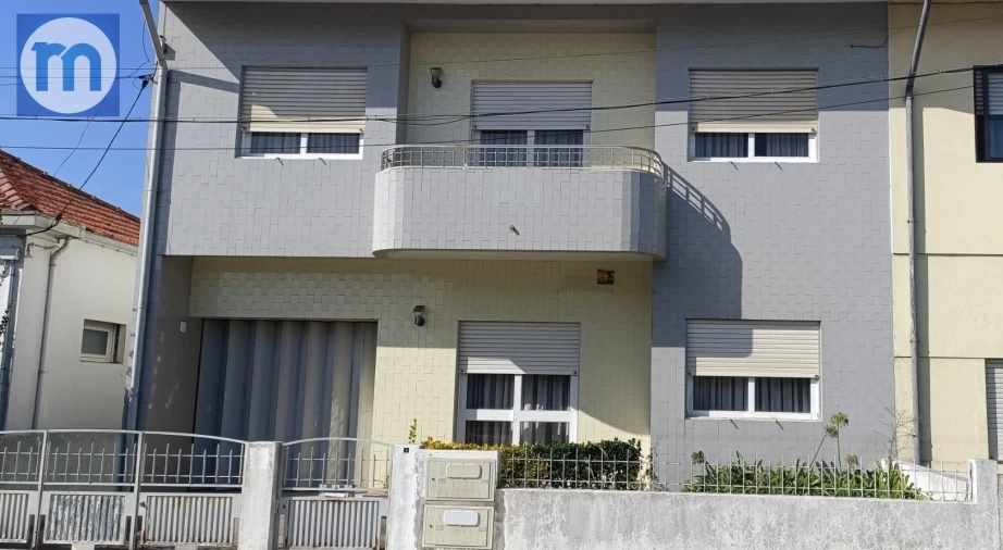 Moradia T5 para Venda em Perafita, Lavra e Santa Cruz do Bispo