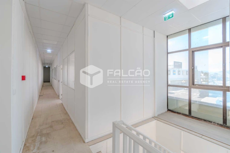 Escritório para Arrendamento em Fundão, Valverde, Donas, A. Joanes, A. Nova Cabo Foto 6