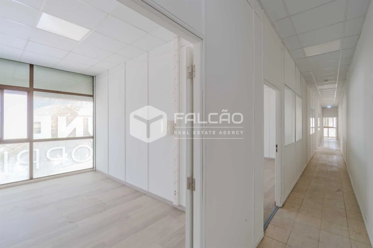 Escritório para Arrendamento em Fundão, Valverde, Donas, A. Joanes, A. Nova Cabo Foto 10
