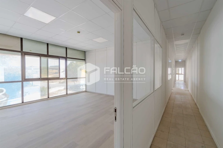 Escritório para Arrendamento em Fundão, Valverde, Donas, A. Joanes, A. Nova Cabo Foto 12