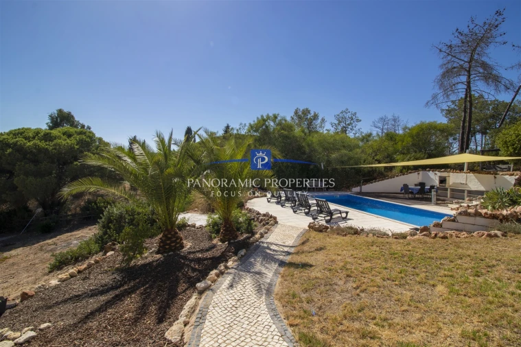 Moradia T4 para Venda em Lagoa e Carvoeiro Foto 30