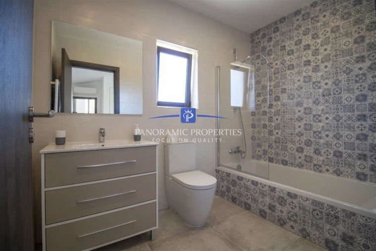 Moradia T4 para Venda em Lagoa e Carvoeiro Foto 18