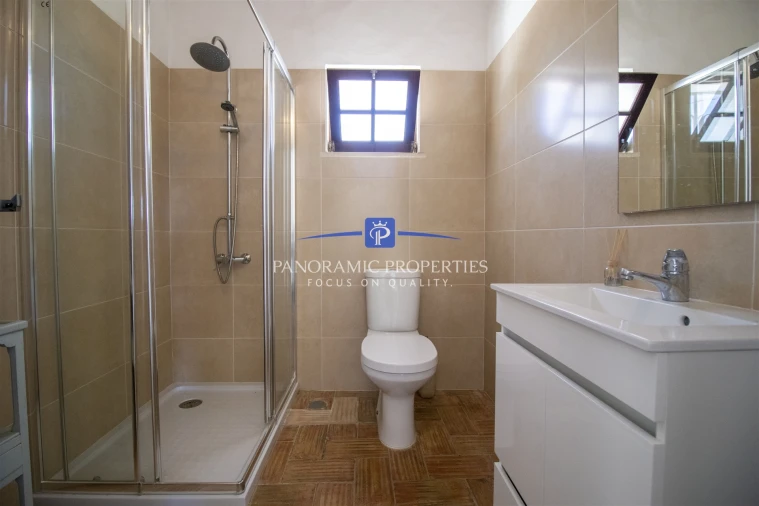 Moradia T4 para Venda em Lagoa e Carvoeiro Foto 11