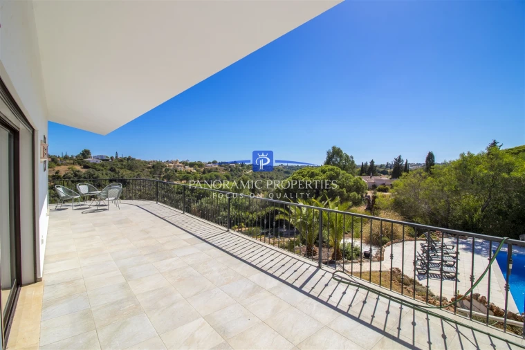 Moradia T4 para Venda em Lagoa e Carvoeiro Foto 24