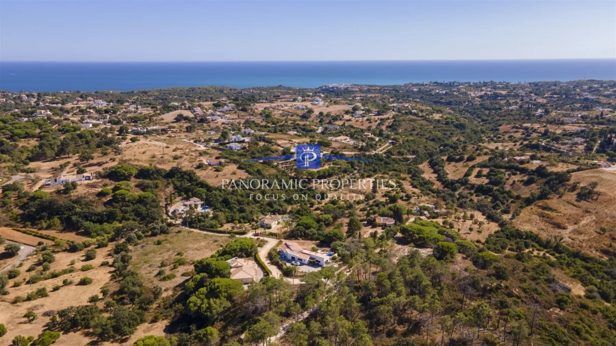 Moradia T4 para Venda em Lagoa e Carvoeiro Foto 3