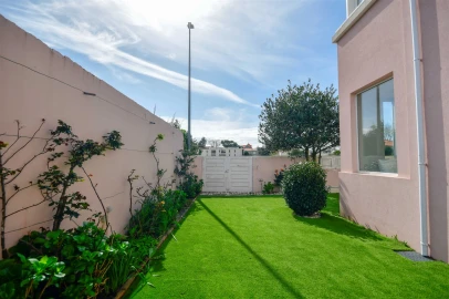Moradia T5 para Venda em Aldoar, Foz do Douro e Nevogilde