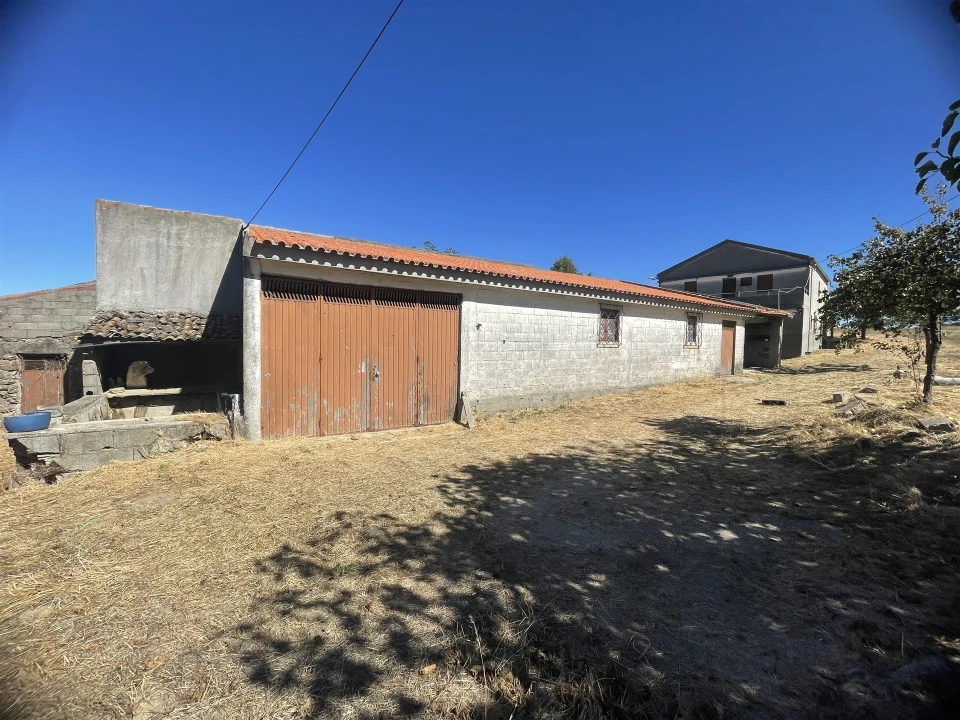 Quinta T3 para Venda em Melo e Nabais Foto 18