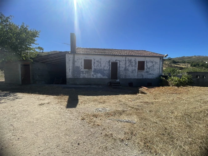 Quinta T3 para Venda em Melo e Nabais Foto 7