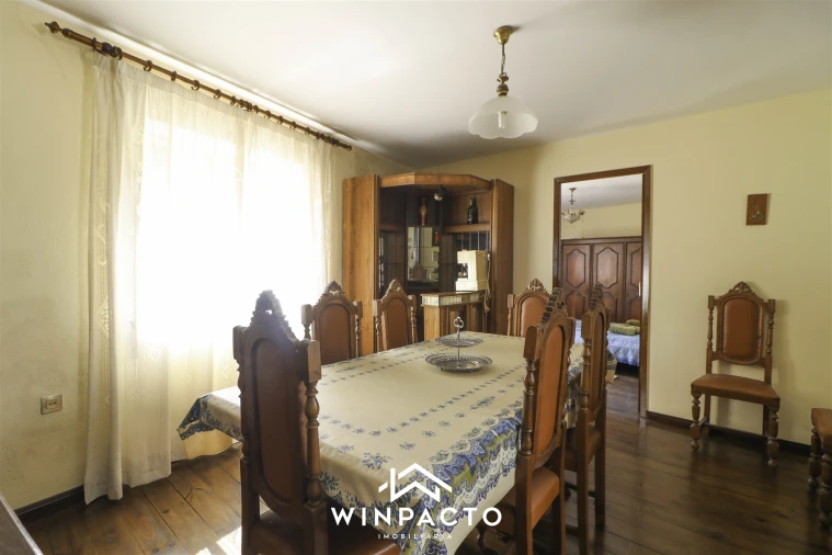 Moradia T1 para Venda em Santiago de Cassurrães e Póvoa de Cervães Foto 9