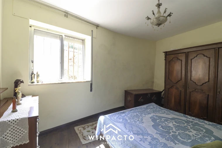 Moradia T1 para Venda em Santiago de Cassurrães e Póvoa de Cervães Foto 16