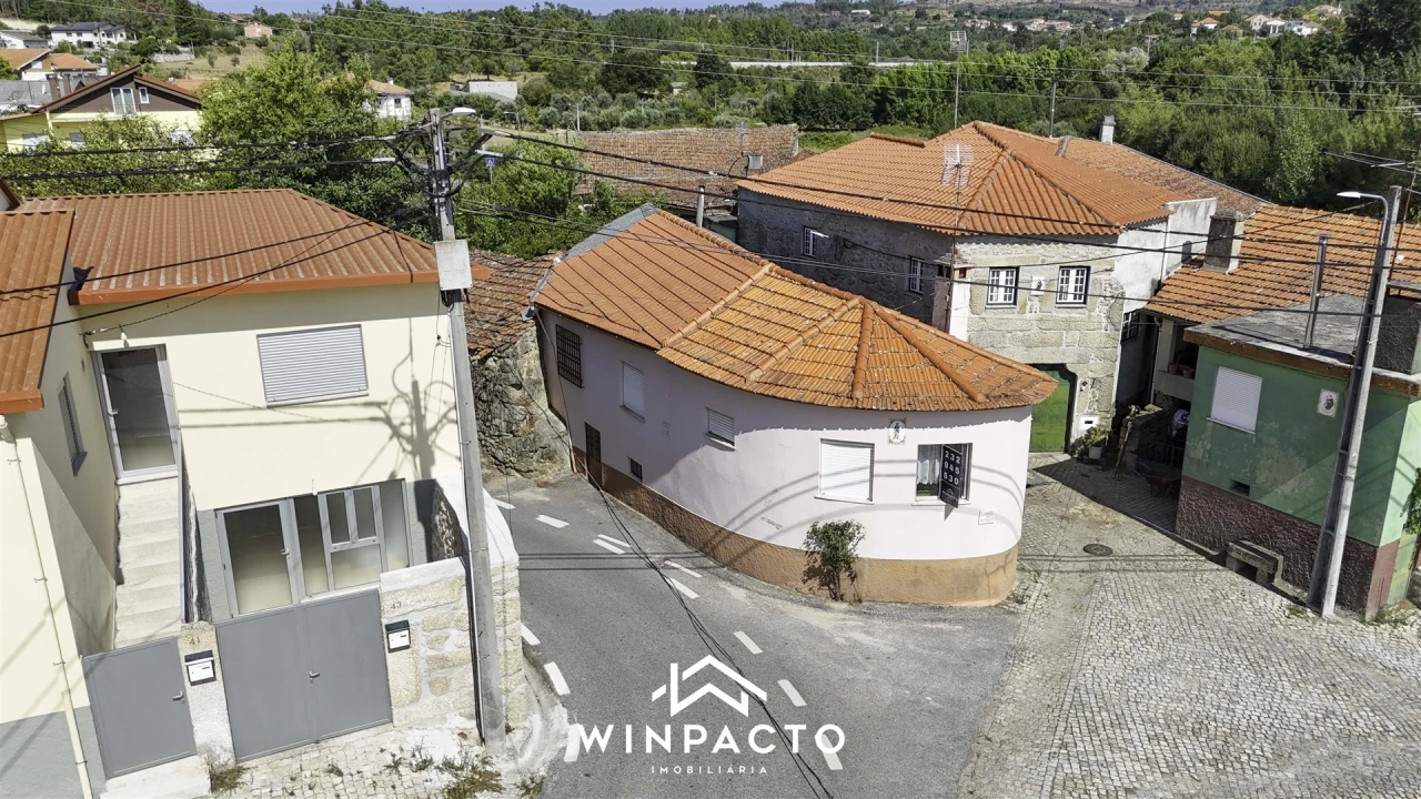 Moradia T1 para Venda em Santiago de Cassurrães e Póvoa de Cervães Foto 36