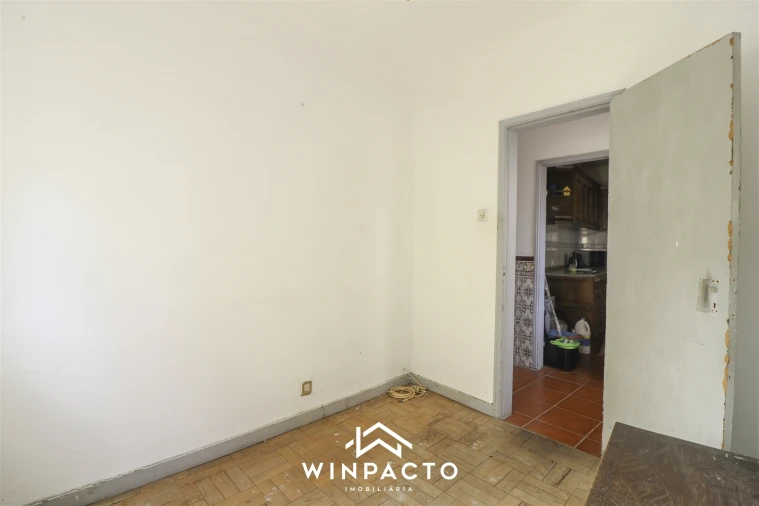 Moradia T3 para Venda em Espinho Foto 23