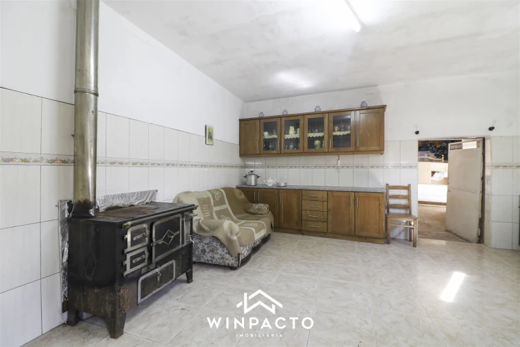 Moradia T3 para Venda em Espinho Foto 44