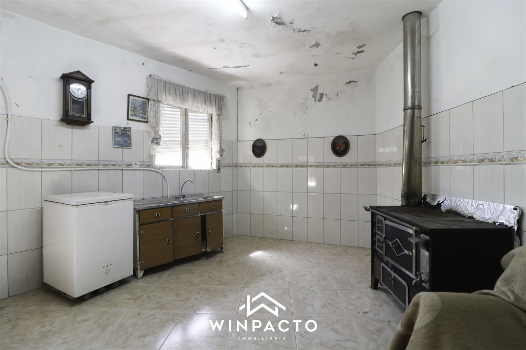 Moradia T3 para Venda em Espinho Foto 47