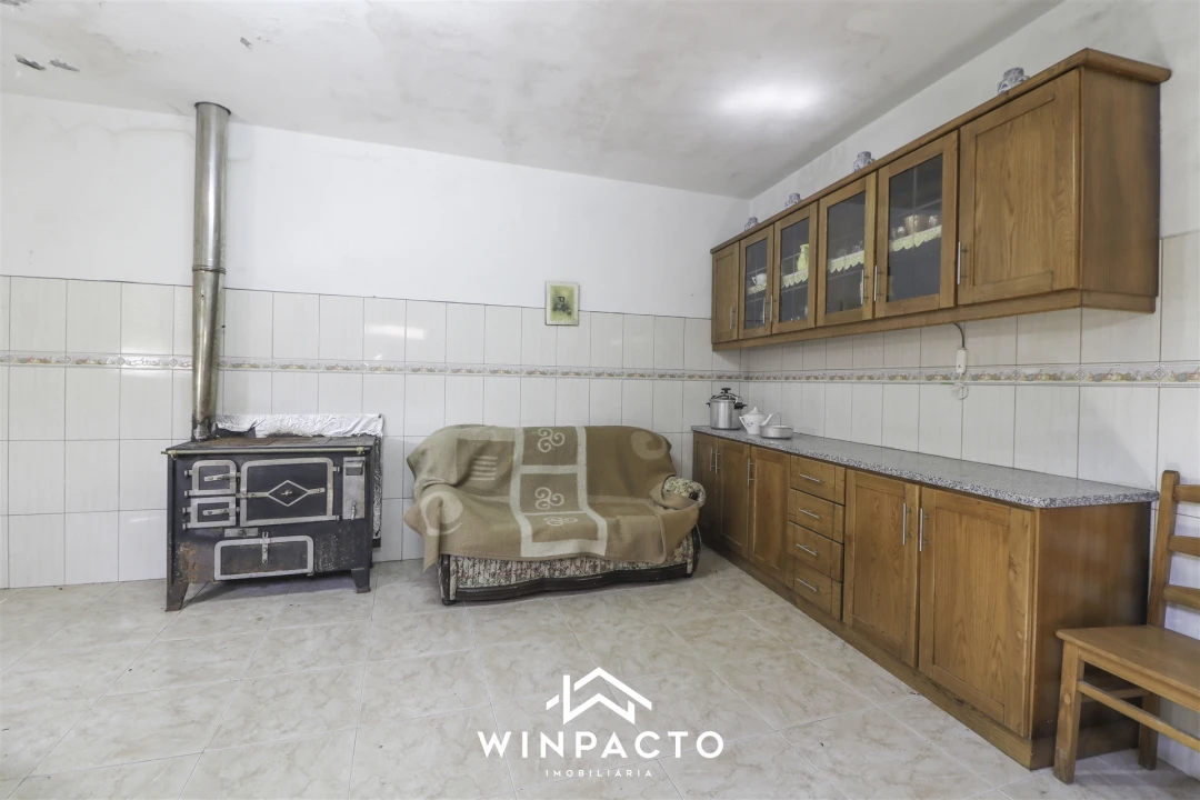 Moradia T3 para Venda em Espinho Foto 43