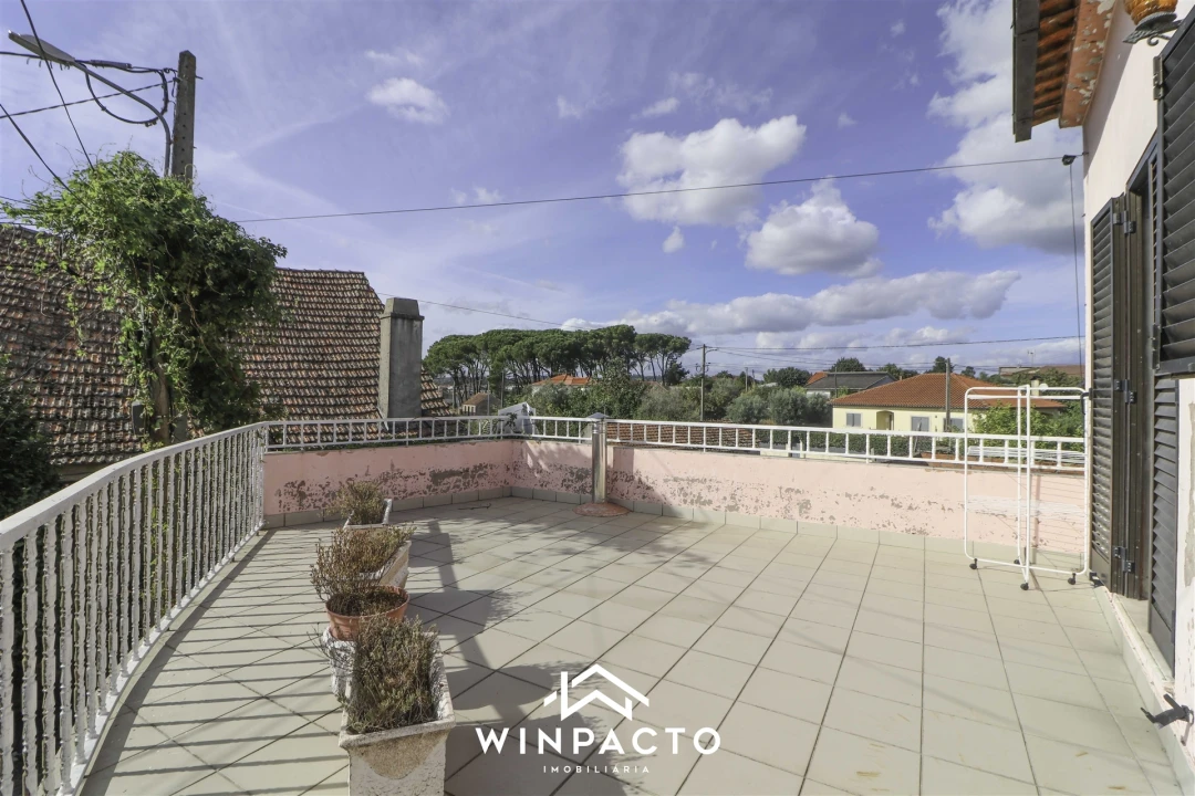 Moradia T3 para Venda em Espinho Foto 55