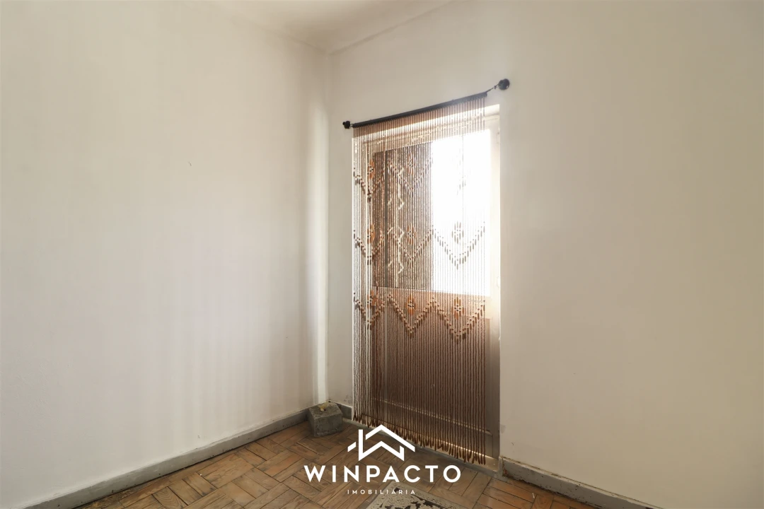 Moradia T3 para Venda em Espinho Foto 33