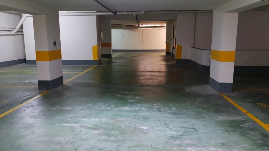 Garagem para Venda em Póvoa de Varzim, Beiriz e Argivai Foto 3