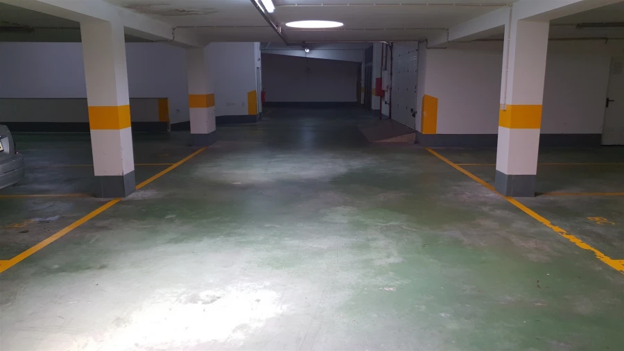 Garagem para Venda em Póvoa de Varzim, Beiriz e Argivai Foto 4