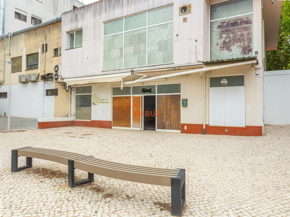 Loja para Venda em Torres Novas (São Pedro), Lapas e Ribeira Branca Foto 3