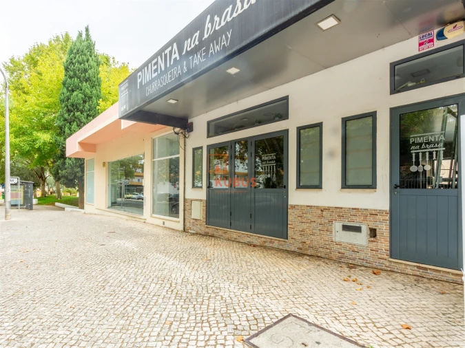 Loja para Venda em Torres Novas (São Pedro), Lapas e Ribeira Branca Foto 2