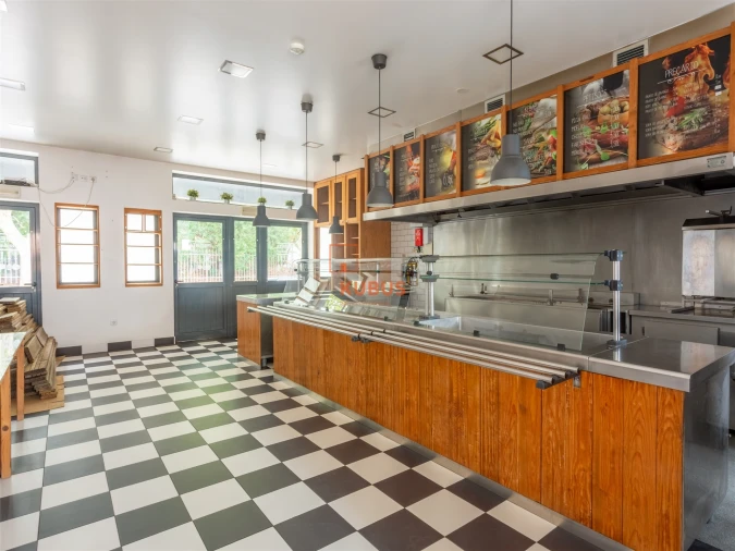 Loja para Venda em Torres Novas (São Pedro), Lapas e Ribeira Branca Foto 4