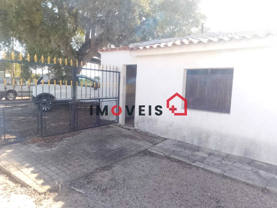 Moradia T5 para Venda em Vale de Santarem Foto 17