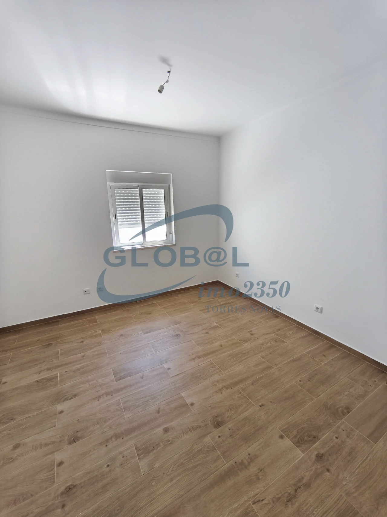 Moradia T0 para Venda em Torres Novas (Santa Maria, Salvador e Santiago) Foto 13