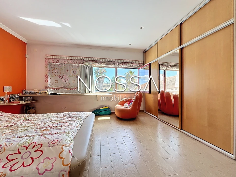 Quinta T6 para Venda em Arruda dos Vinhos Foto 17