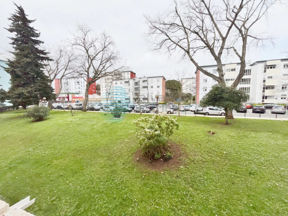 Apartamento T2 para Venda em Oeiras e São Julião da Barra, Paço de Arcos e Caxias Foto 26
