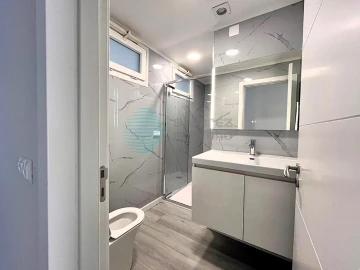 Apartamento T2 para Venda em Oeiras e São Julião da Barra, Paço de Arcos e Caxias