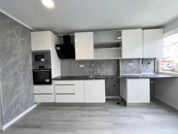 Apartamento T2 para Venda em Oeiras e São Julião da Barra, Paço de Arcos e Caxias