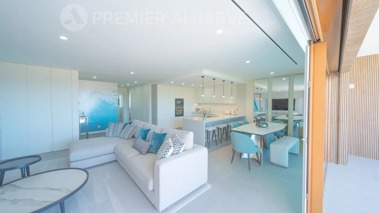 Apartamento T2 para Venda em Quarteira Foto 12
