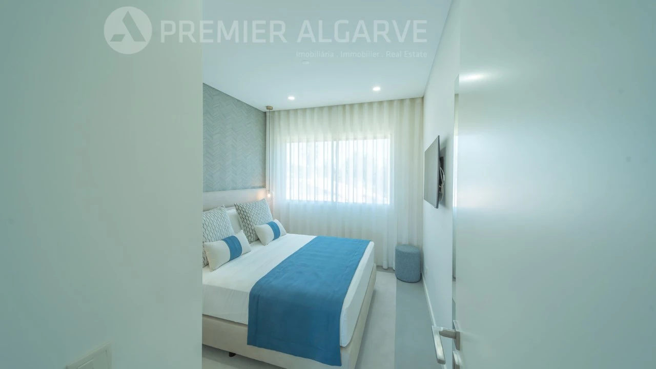 Apartamento T2 para Venda em Quarteira Foto 25