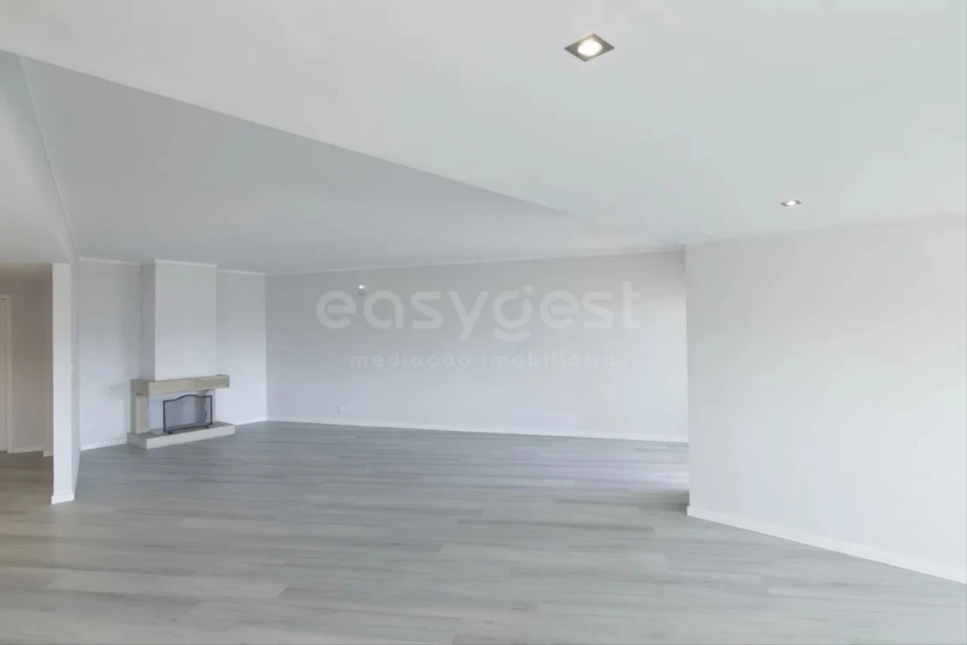 Apartamento T4 para Venda em São Vicente (Braga) Foto 2