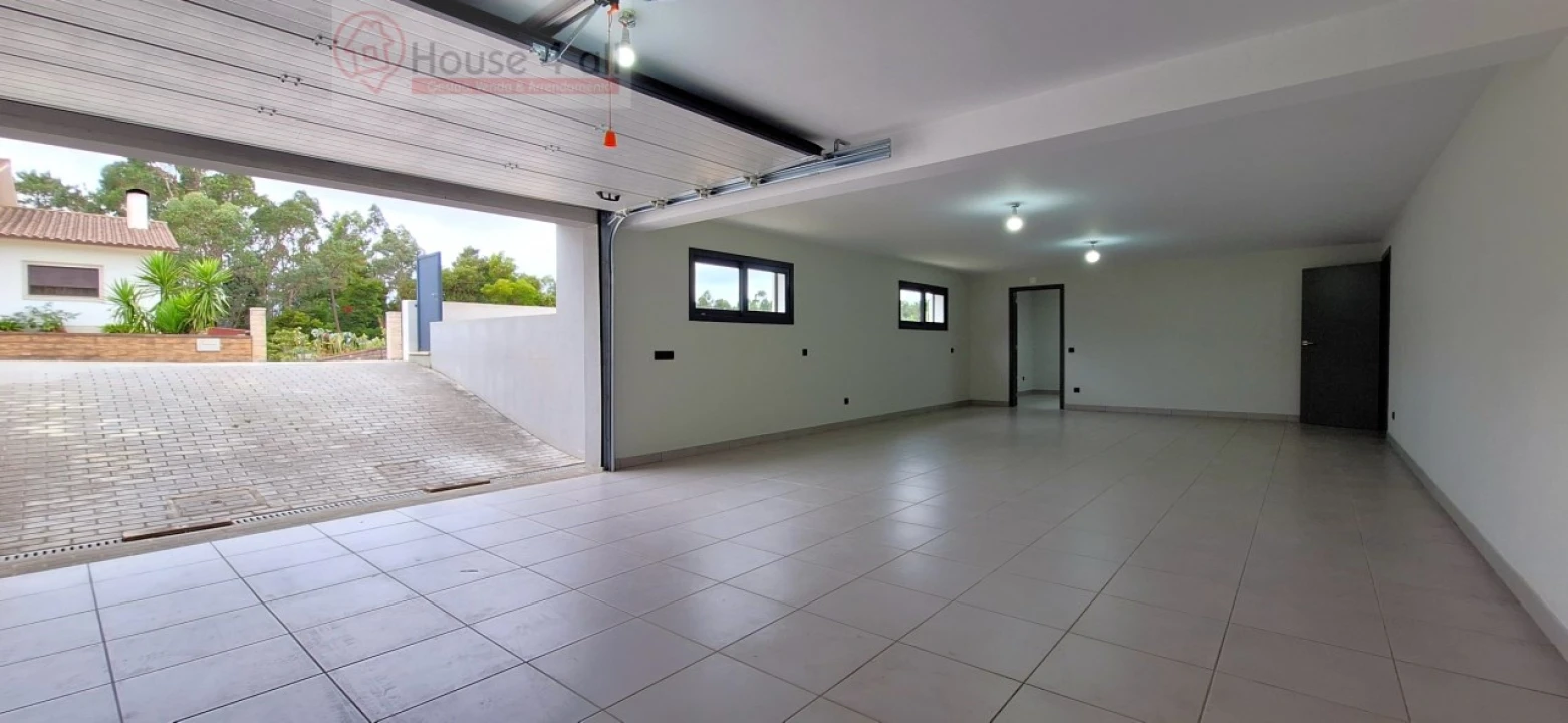 Moradia T3 para Venda em Bidoeira de Cima Foto 41